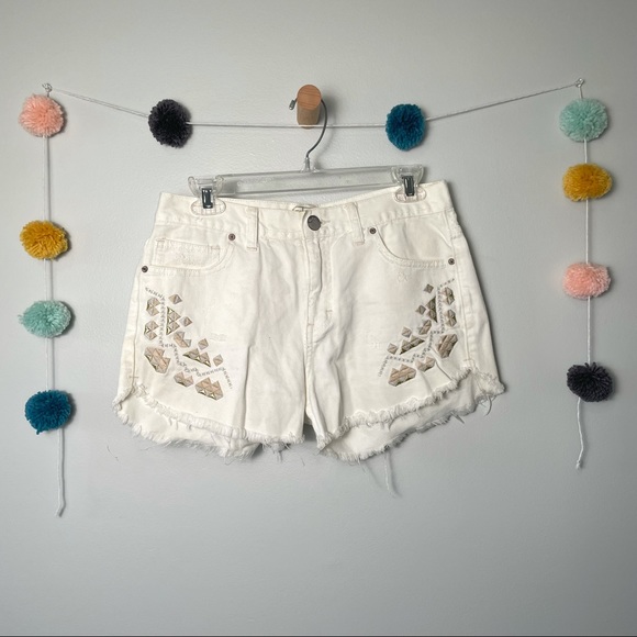Free People Pants - Free People Tulum Ivory Denim Shorts